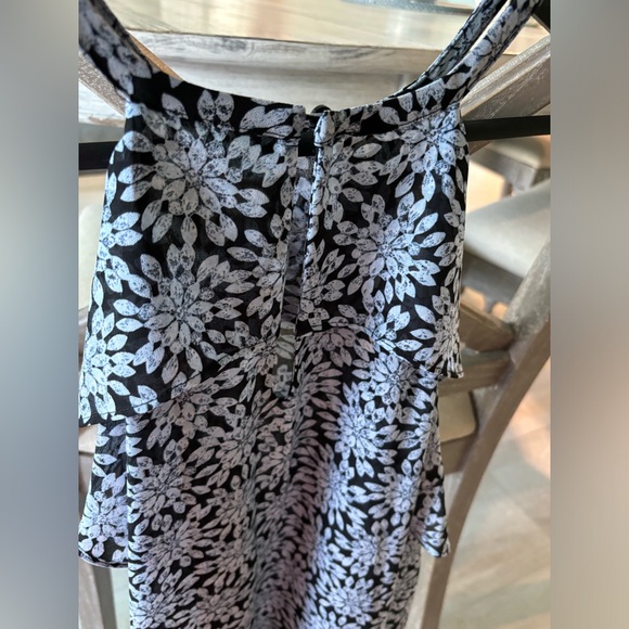 Michael kors blouse - Picture 2 of 5